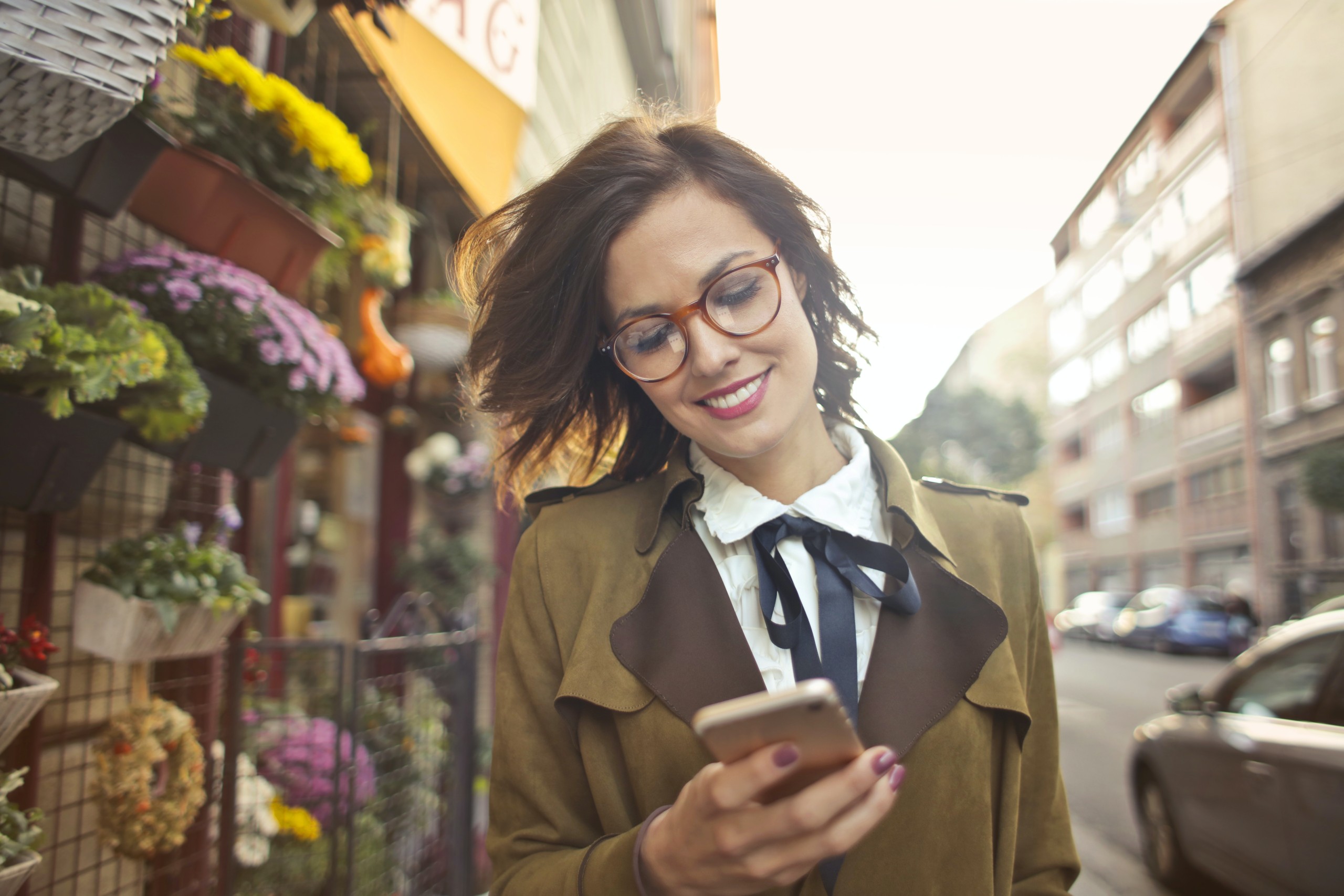 Importance of Professionals in Social Media Marketing Ads