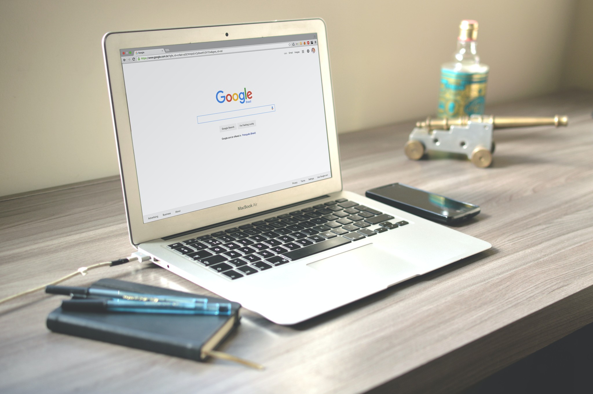 Professional SEO Services vs. DIY SEO